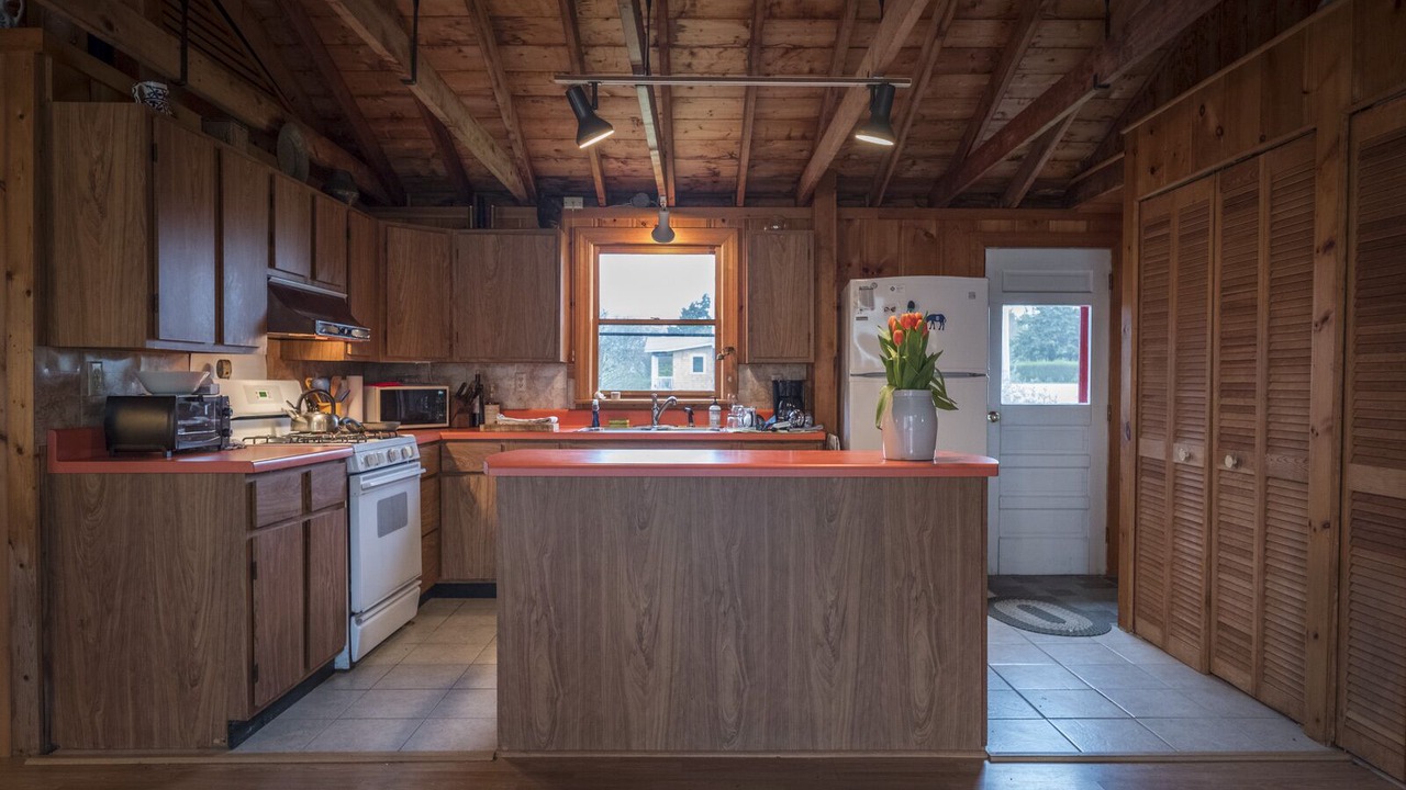 Photo of Kitchen in Little Compton