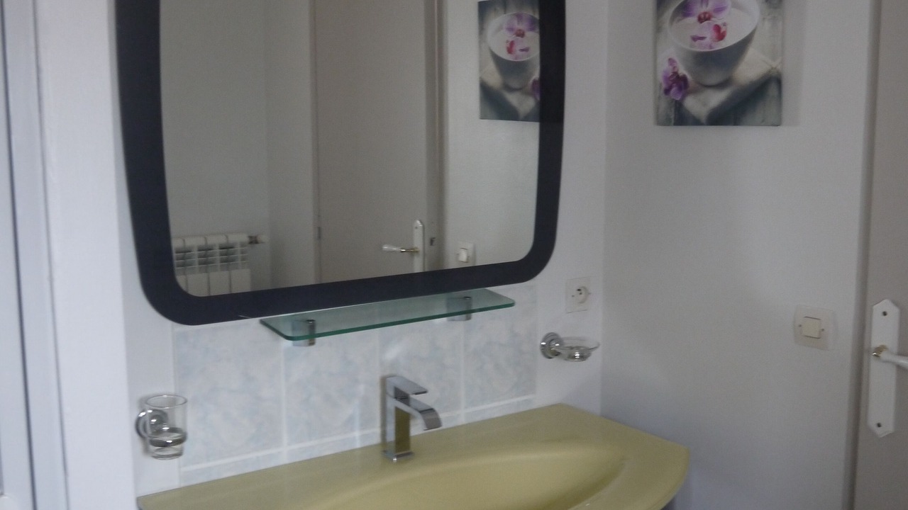 Photo of Bathroom in Castera-Lectourois