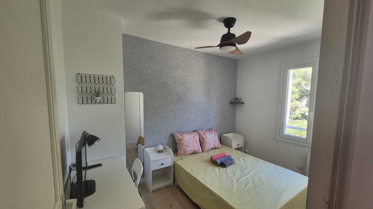 Photo of Bedroom in Sausset-les-Pins