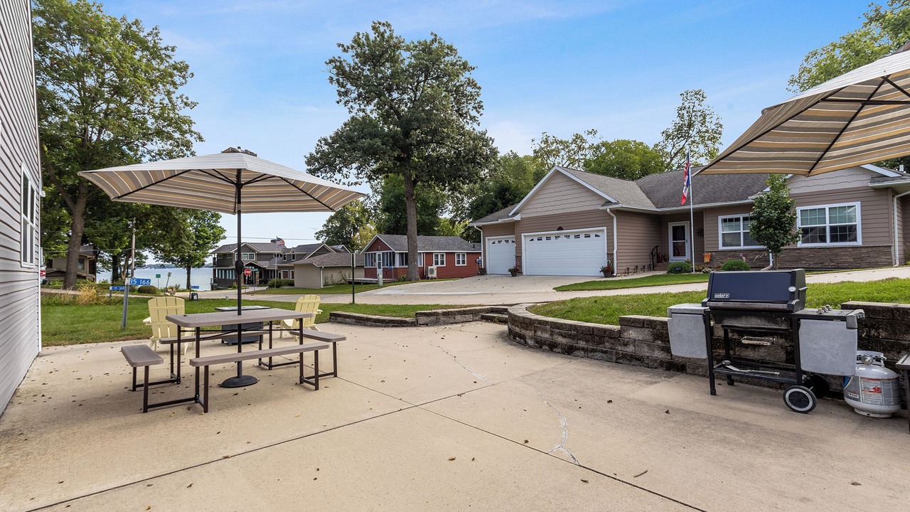 Photo of Outdoor in Clear Lake