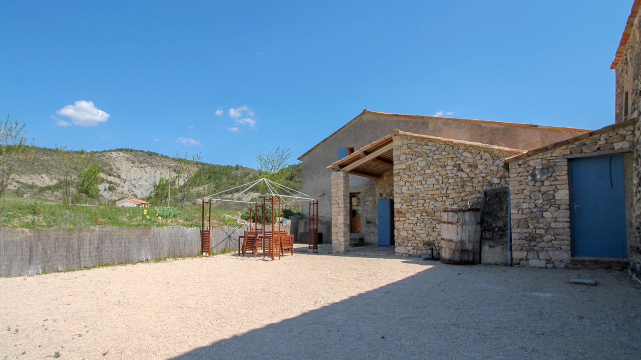 Photo of Patio Balcony in Montbrun-les-Bains