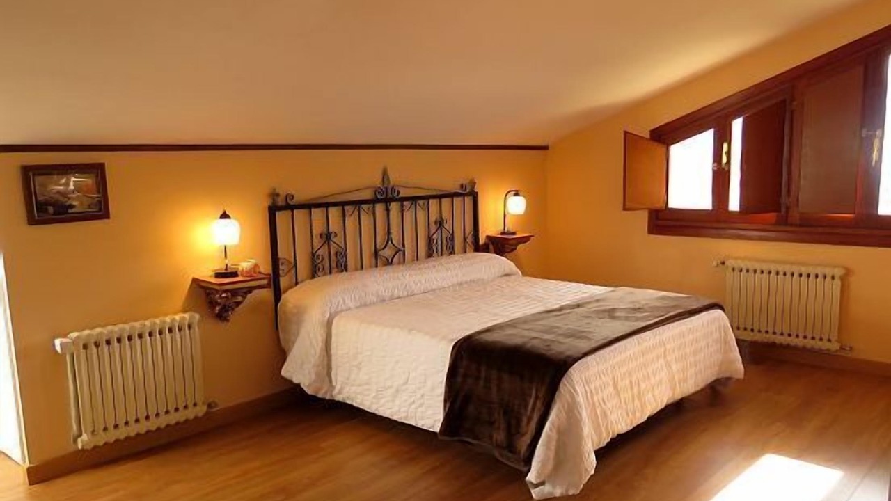 Photo of Bedroom in Pobes