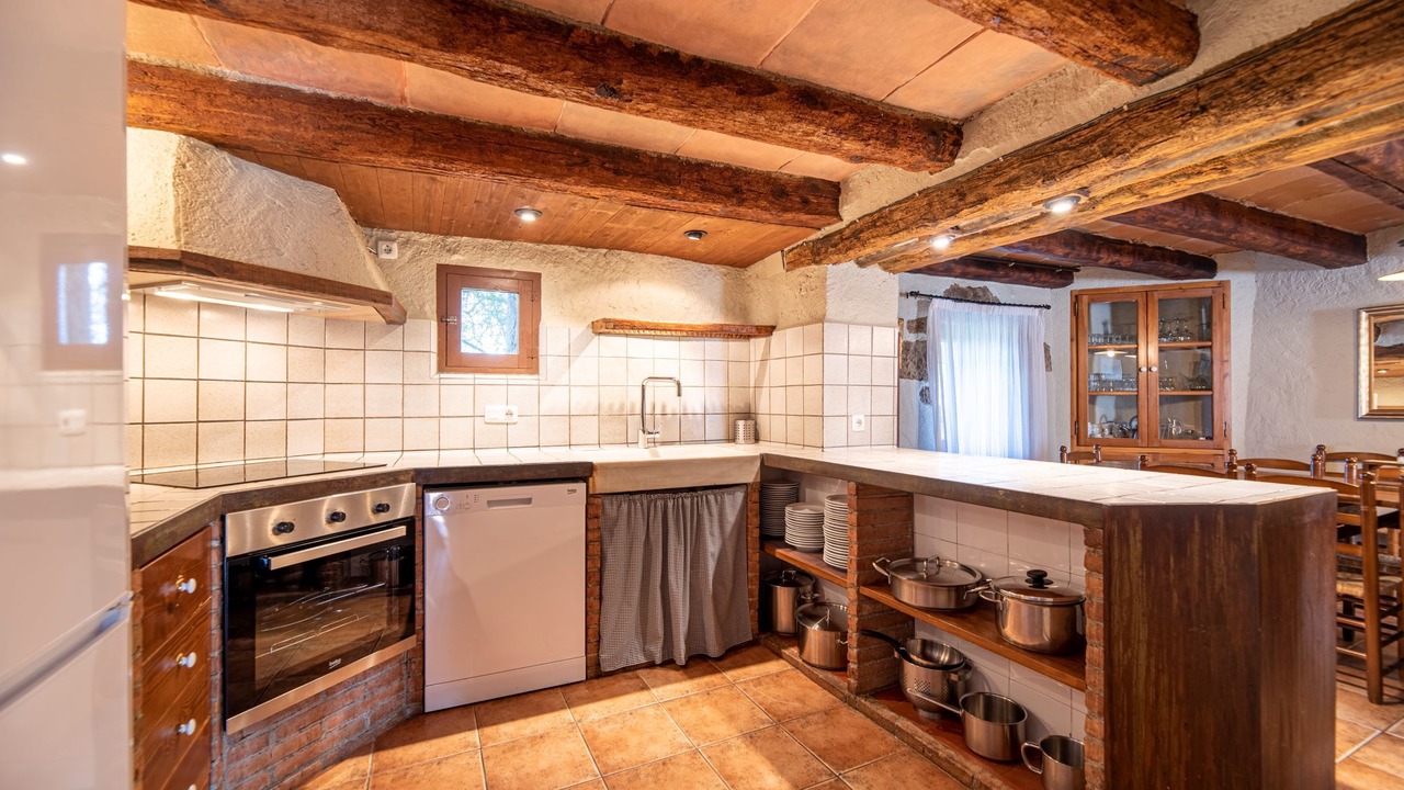 Photo of Kitchen in Lladurs
