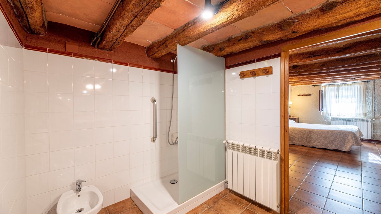 Photo of Bathroom in Lladurs