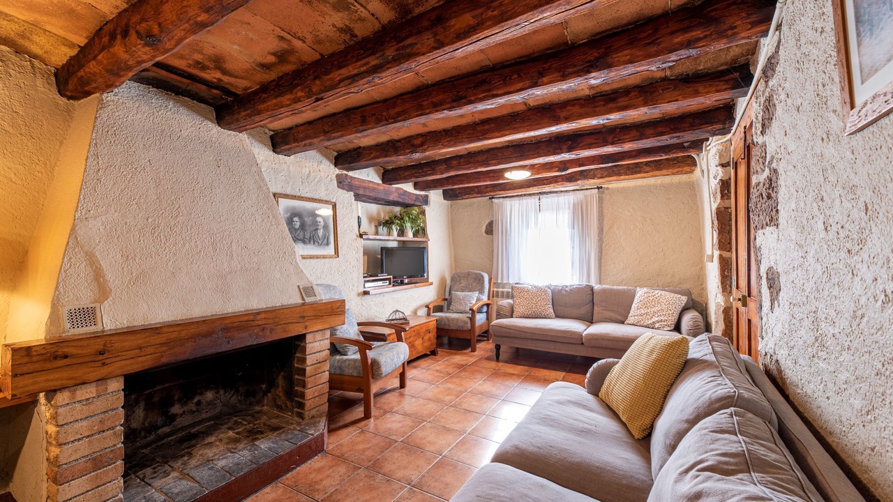 Photo of Livingroom in Lladurs