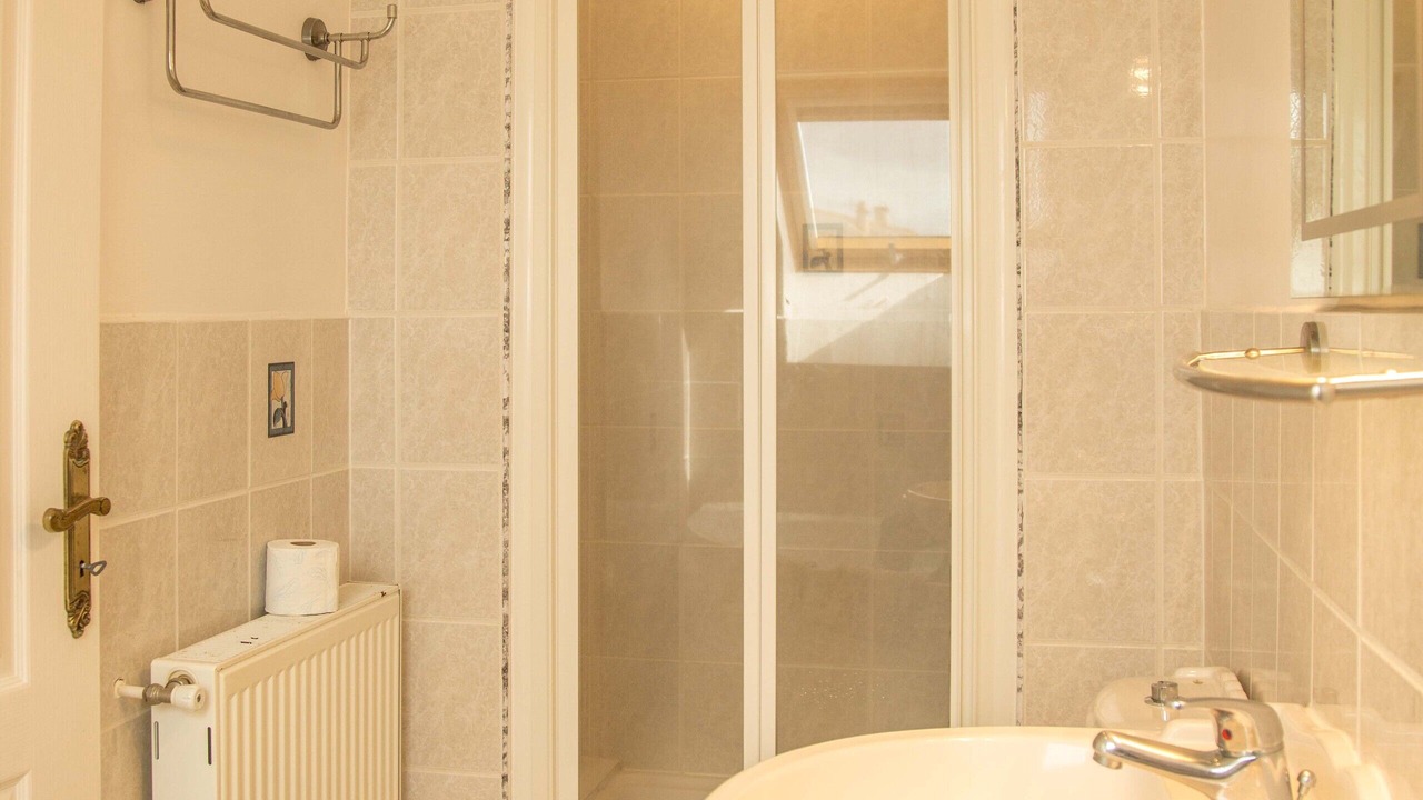 Photo of Bathroom in Noyant-Villages