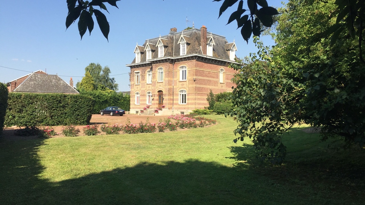 Photo of Outdoor in Croix-Moligneaux