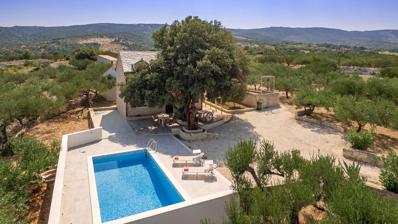 Photo of Outdoor in Pucisca