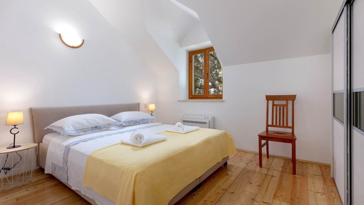 Photo of Bedroom in Pucisca