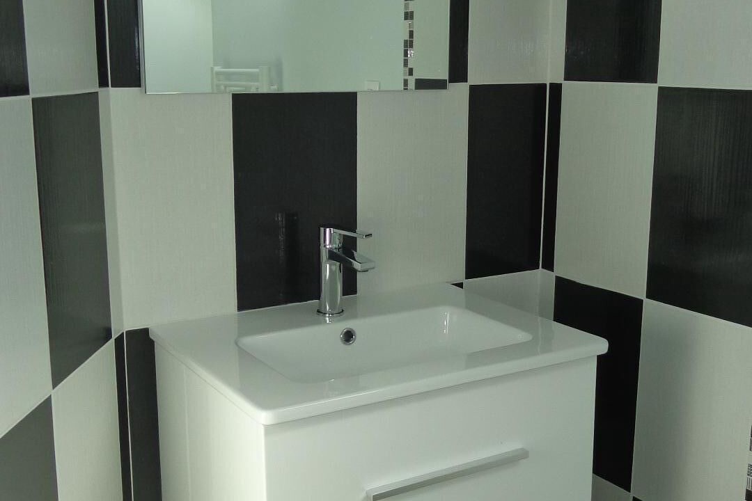 Photo of Bathroom in Bournan