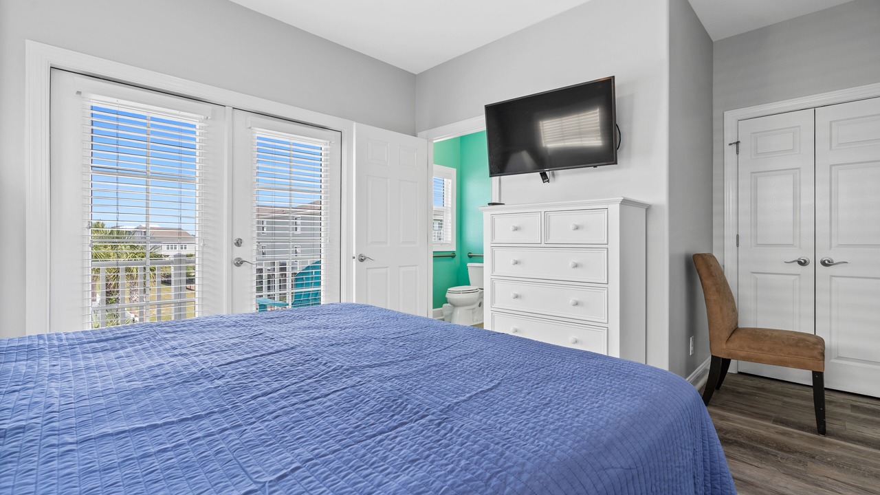 Photo of Bedroom in Ocean Isle Beach