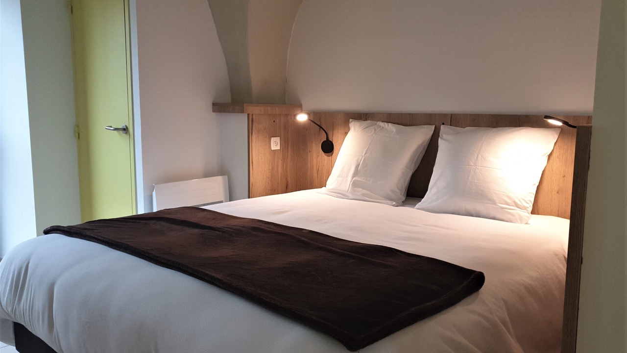 Photo of Bedroom in Saint-Andre-de-Roquepertuis