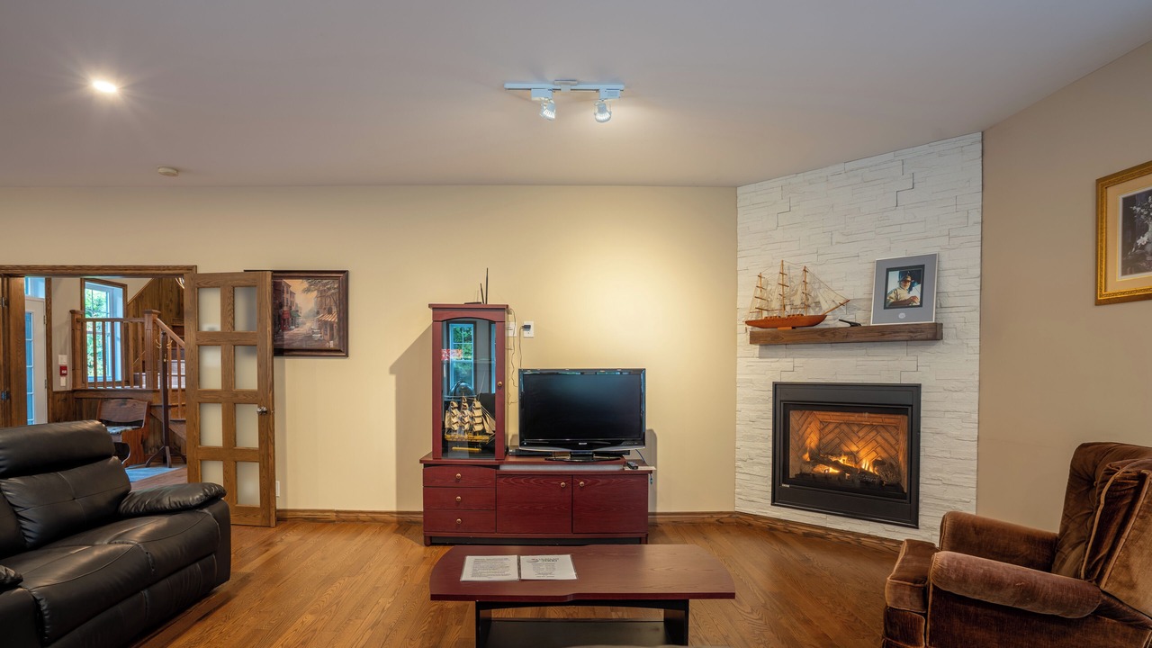 Photo of Livingroom in St-Bernard-de-Lacolle