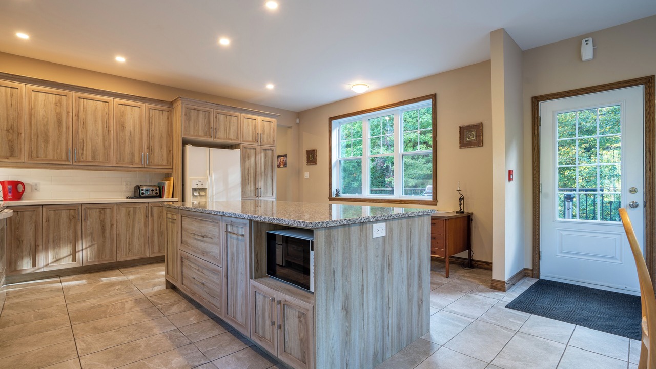 Photo of Kitchen in St-Bernard-de-Lacolle