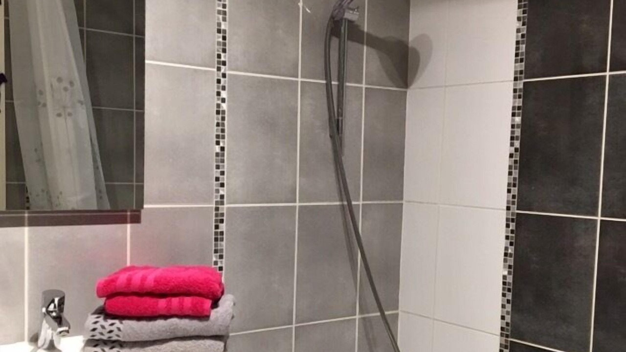 Photo of Bathroom in Downtown Le Havre