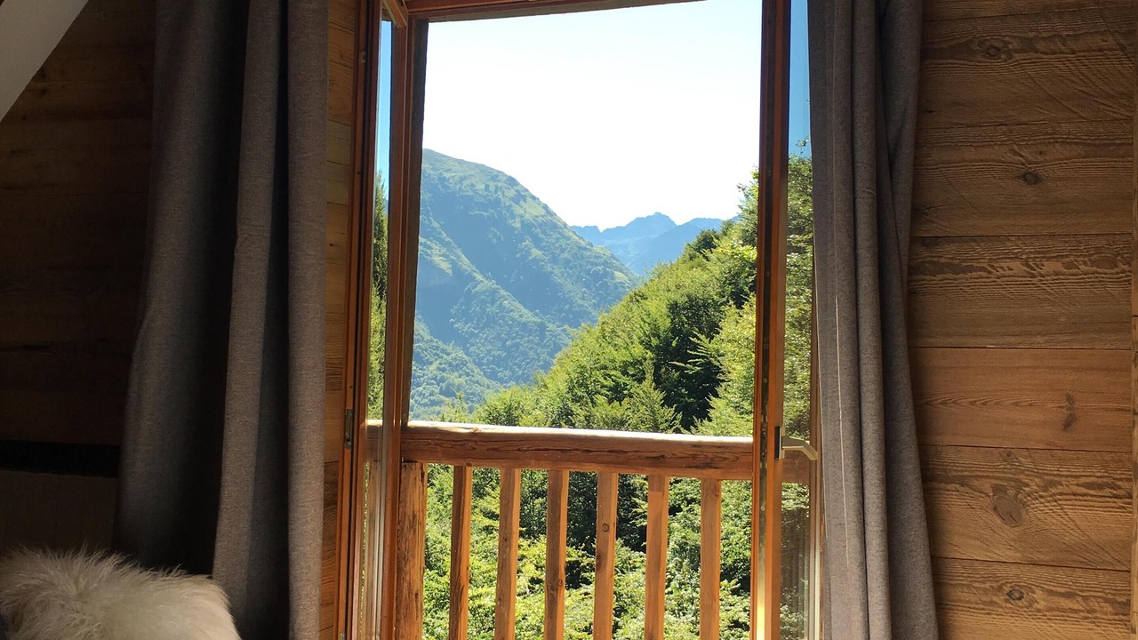 Photo of Bedroom in Viscos