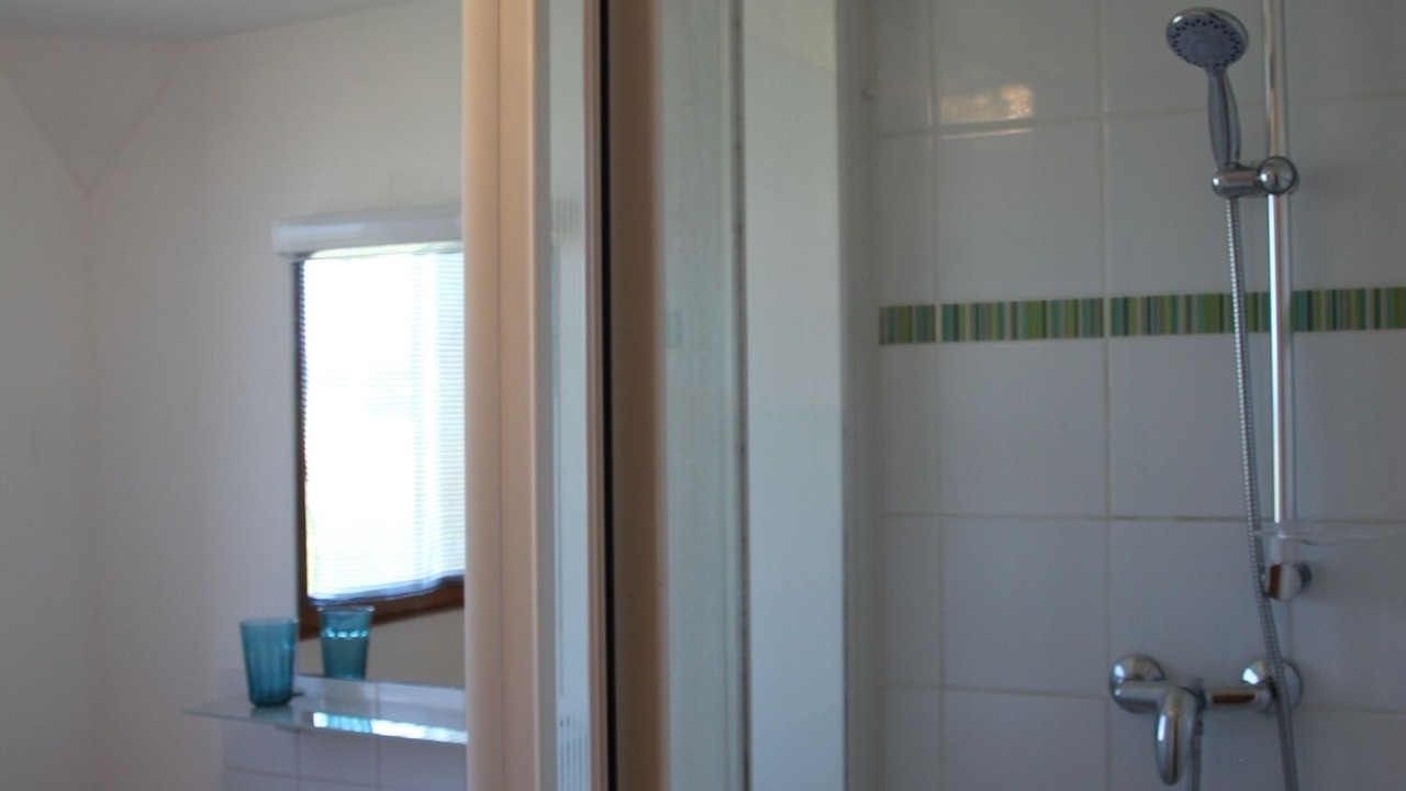 Photo of Bathroom in Labastide-d'Anjou