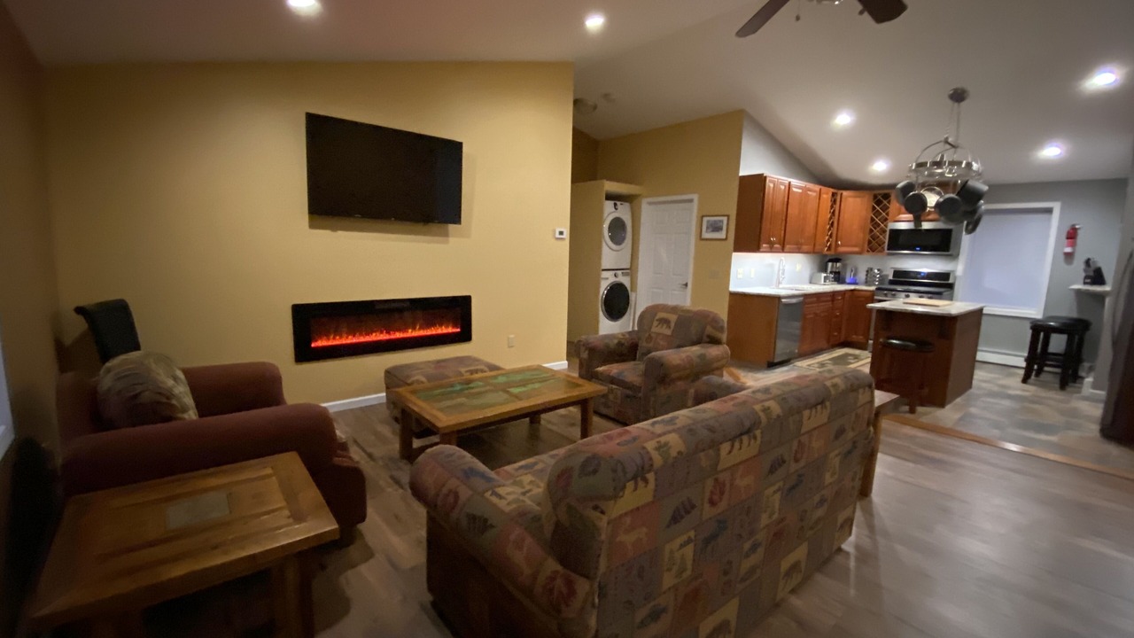 Photo of Livingroom in Ellicottville