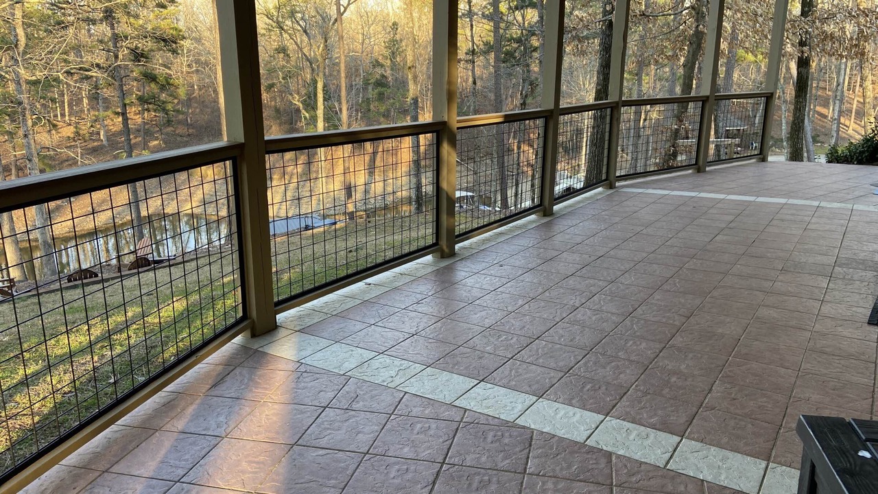 Photo of Patio Balcony in Wedowee