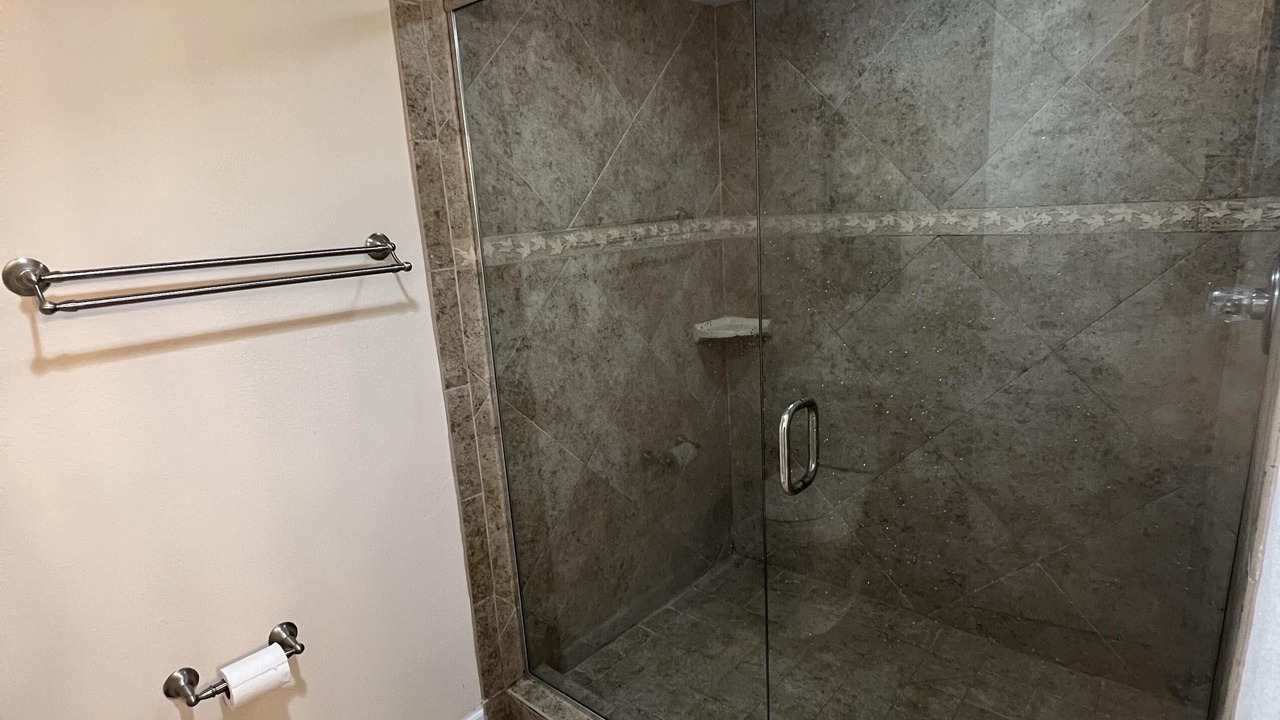 Photo of Bathroom in Ono Island