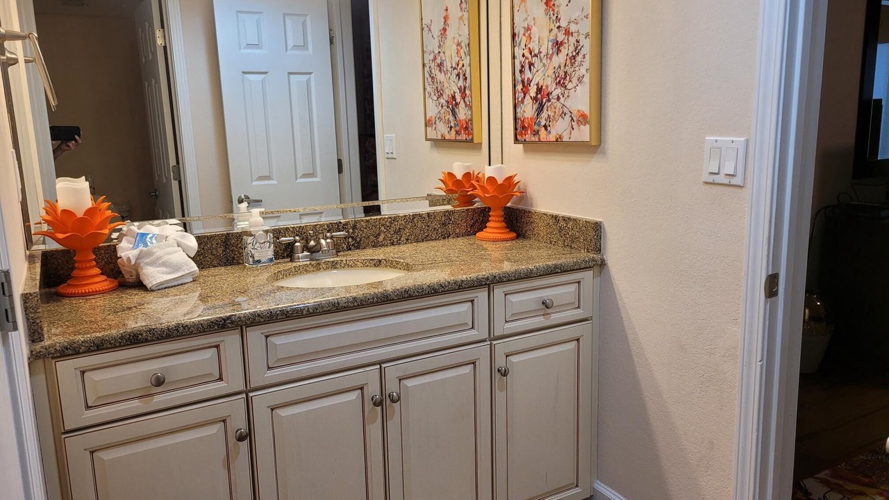 Photo of Bathroom in Ono Island