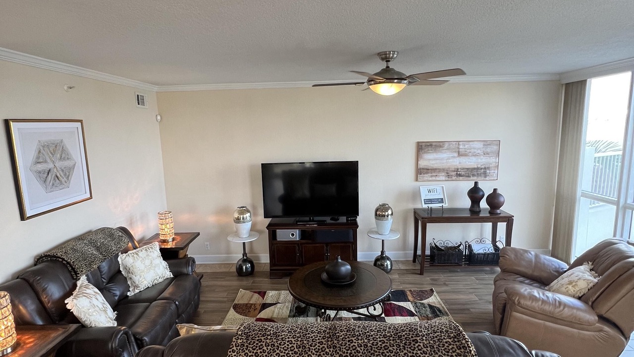 Photo of Livingroom in Ono Island