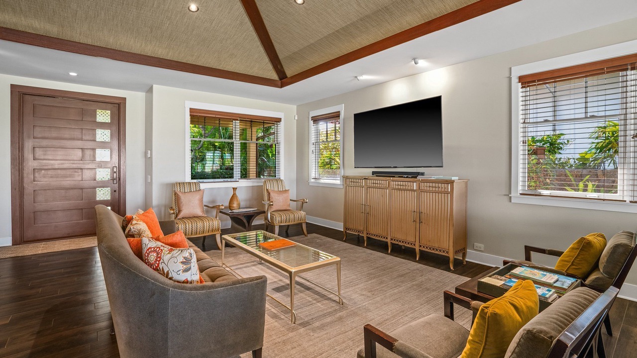 Photo of Livingroom in Poipu