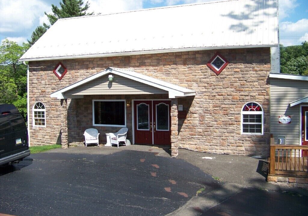 Photo of Outdoor in Russell