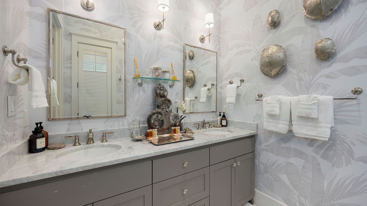 Photo of Bathroom in Galveston