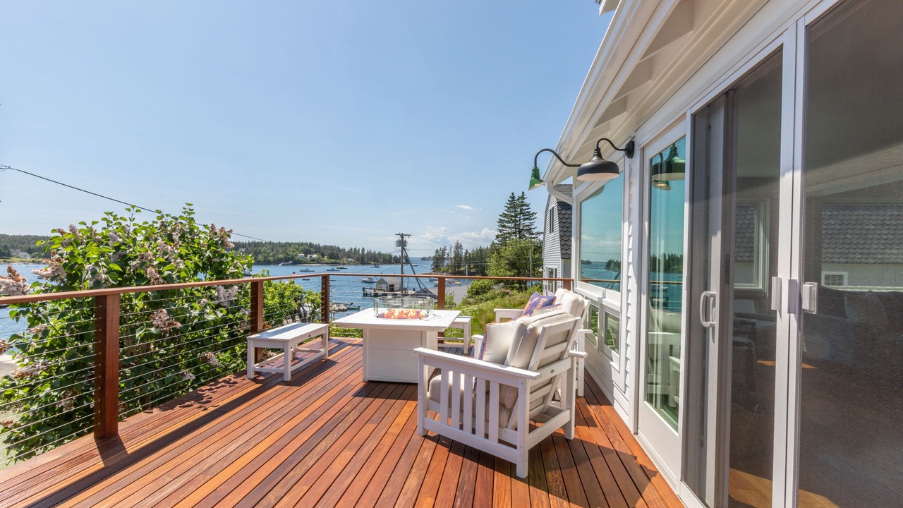 Photo of Patio Balcony in Port Clyde