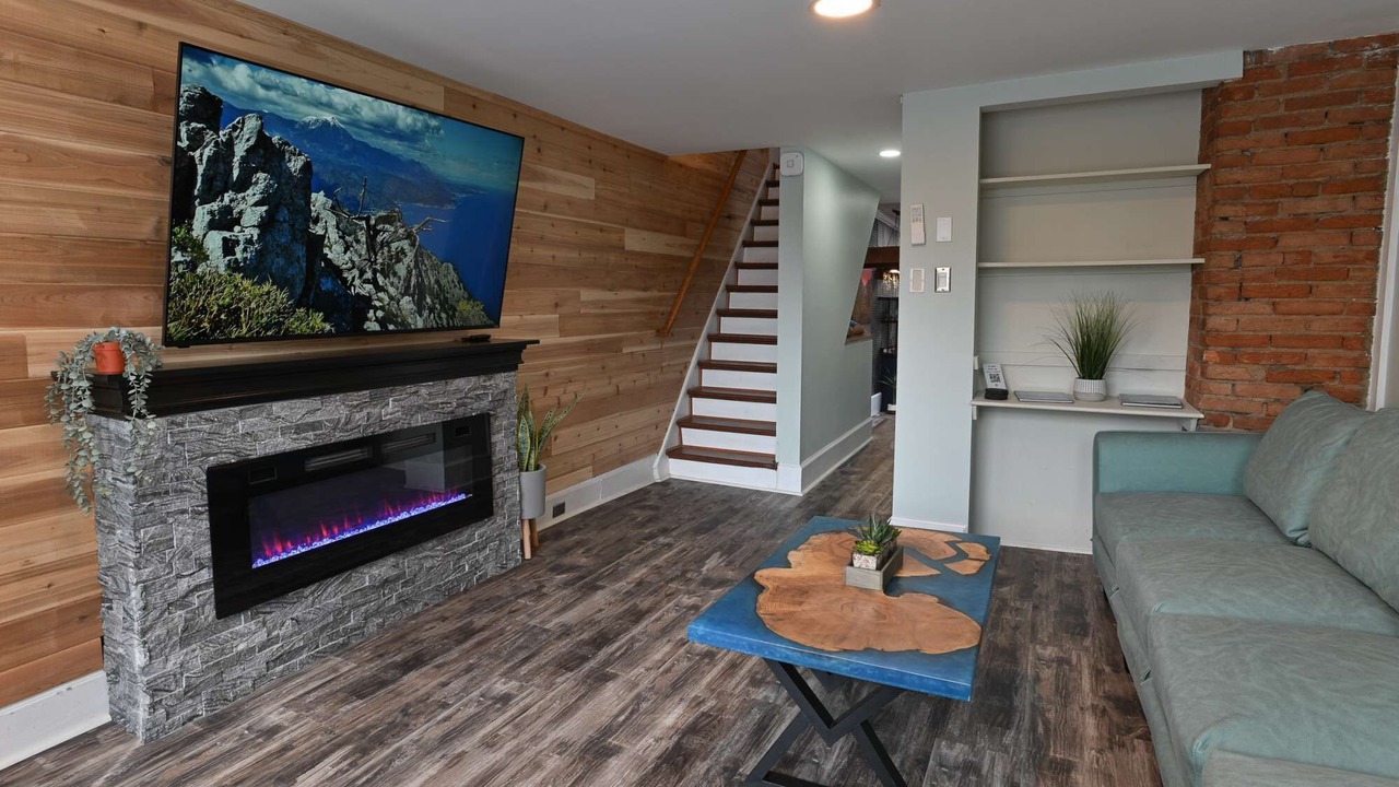 Photo of Livingroom in Downtown Harrisburg