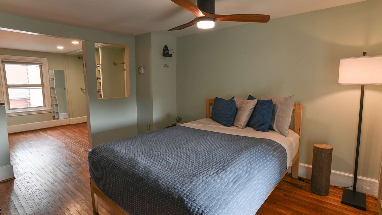 Photo of Bedroom in Downtown Harrisburg