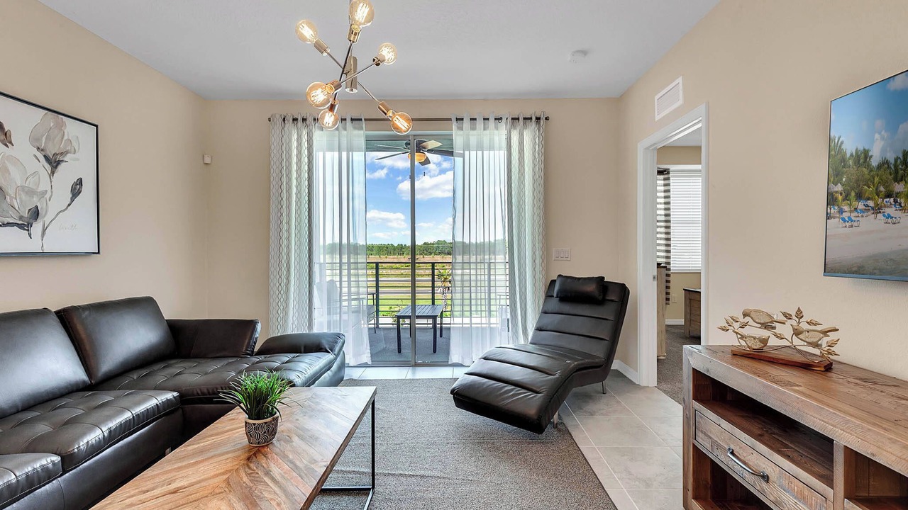 Photo of Livingroom in Bay Lake