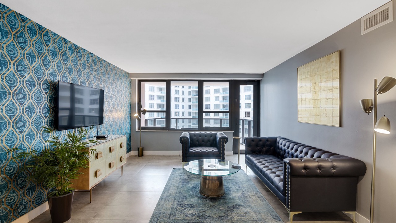 Photo of Others in Mid Beach