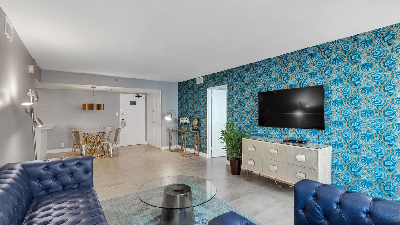 Photo of Bedroom in Mid Beach