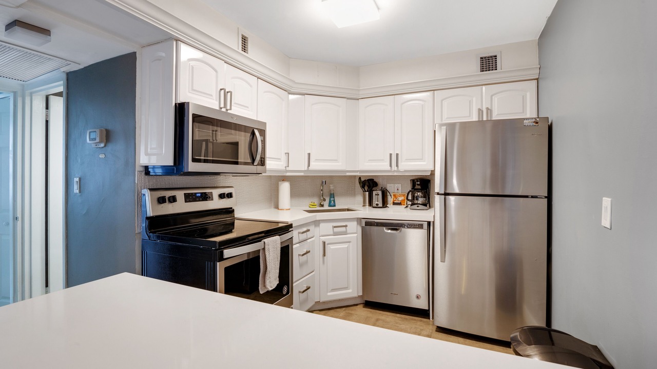 Photo of Others in Mid Beach