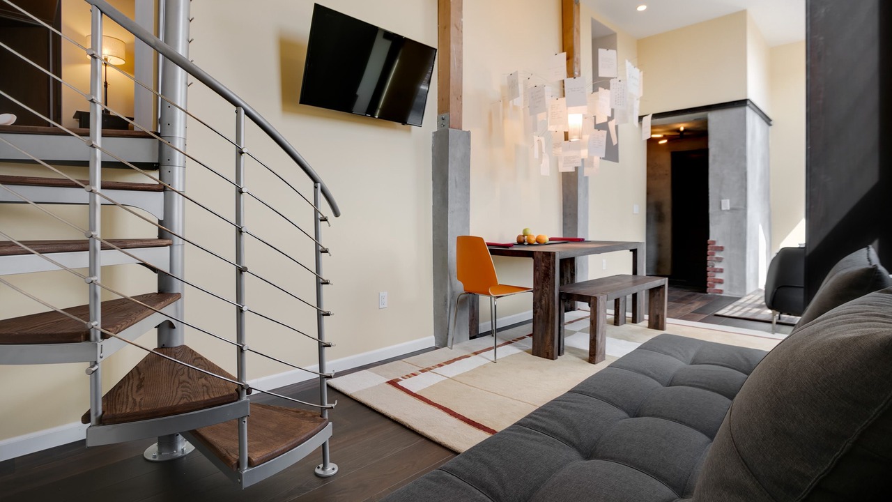 Photo of Others in Lower Queen Anne