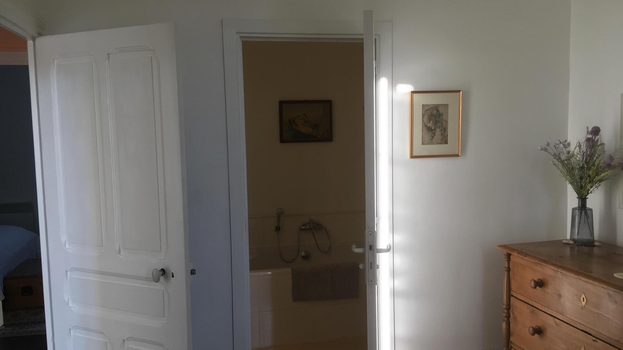 Photo of Bathroom in Quillan