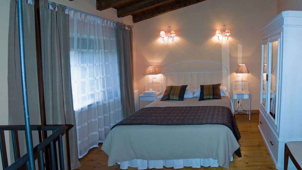 Photo of Bedroom in Manjiron
