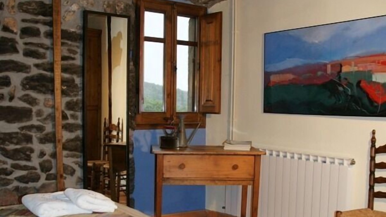 Photo of Bedroom in Lladurs