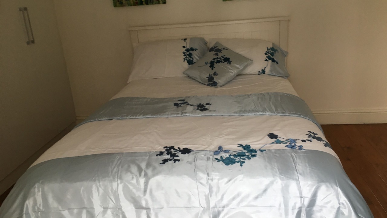 Photo of Bedroom in Hounslow Heath