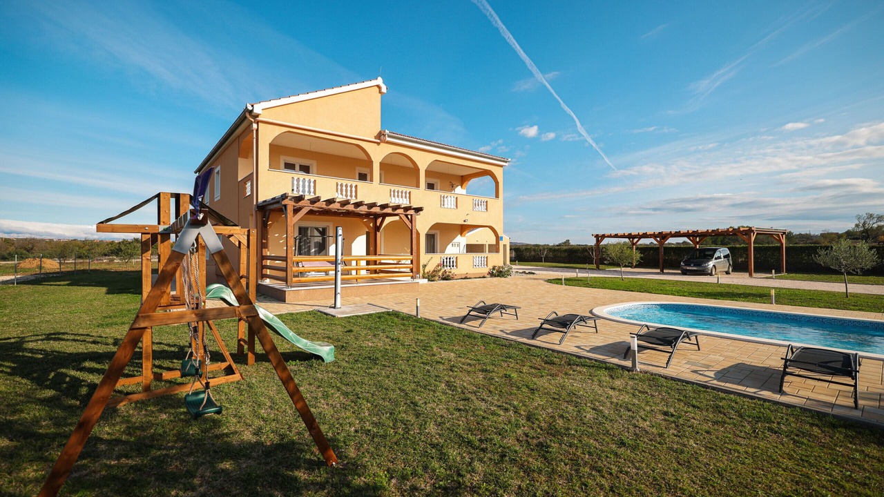 Photo of Outdoor in Skabrnja