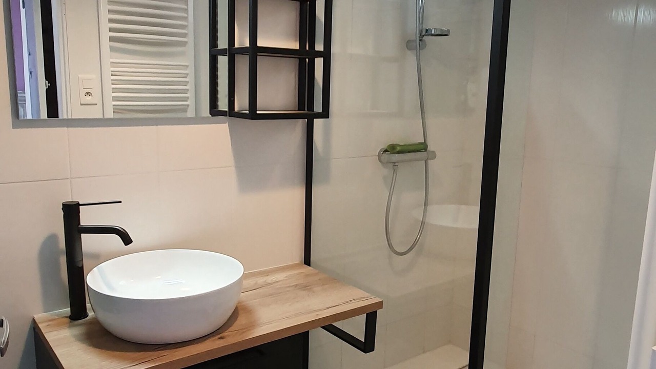 Photo of Bathroom in Olonne-sur-Mer