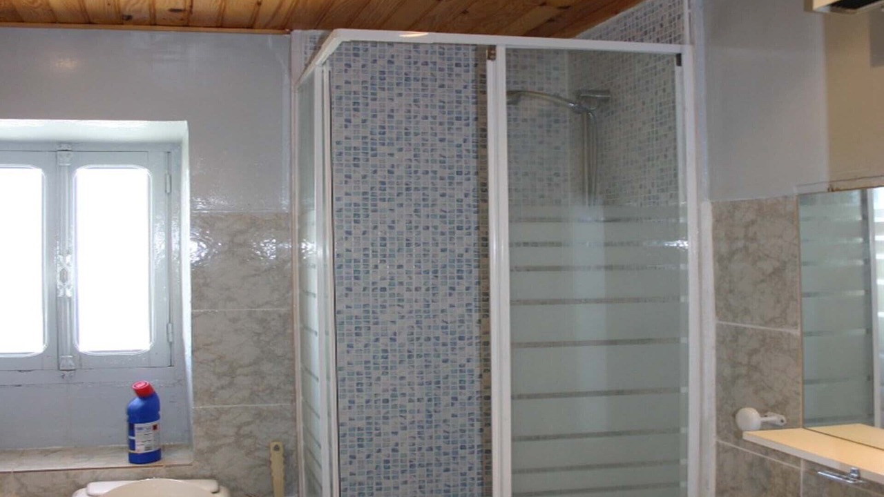 Photo of Bathroom in Peyriac-de-Mer