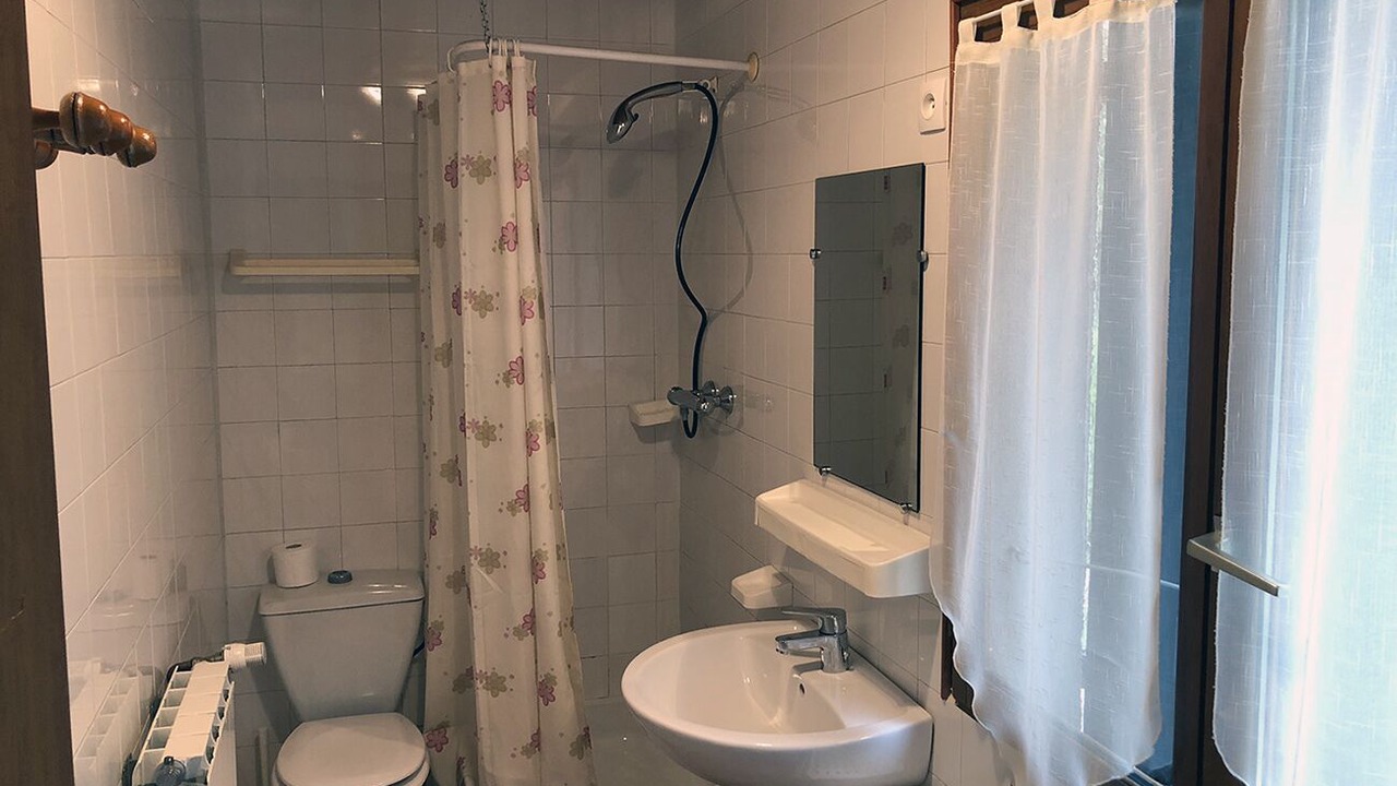 Photo of Bathroom in Durfort