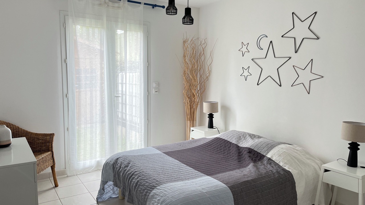 Photo of Bedroom in Lingreville