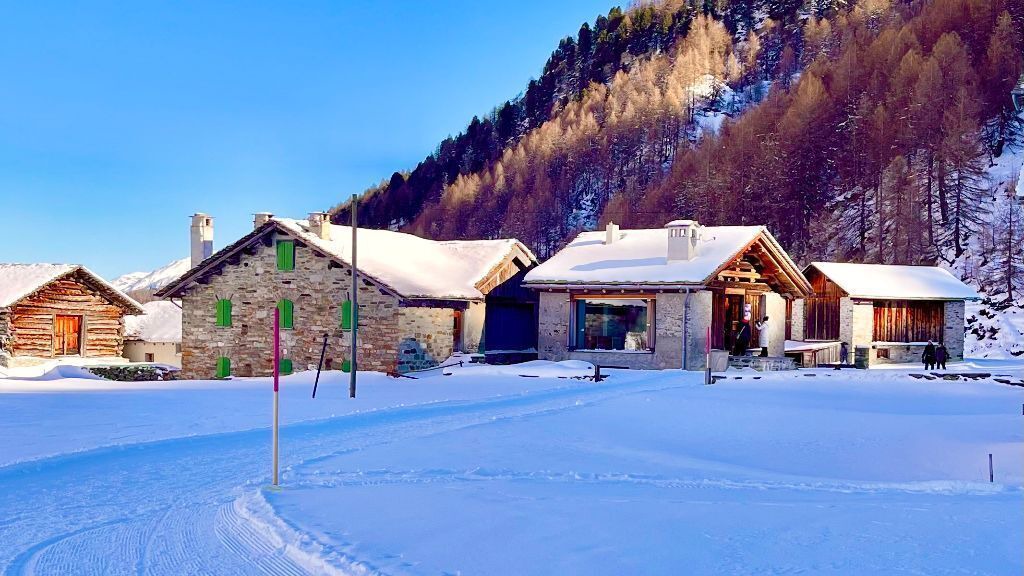 Photo of Outdoor in Stampa