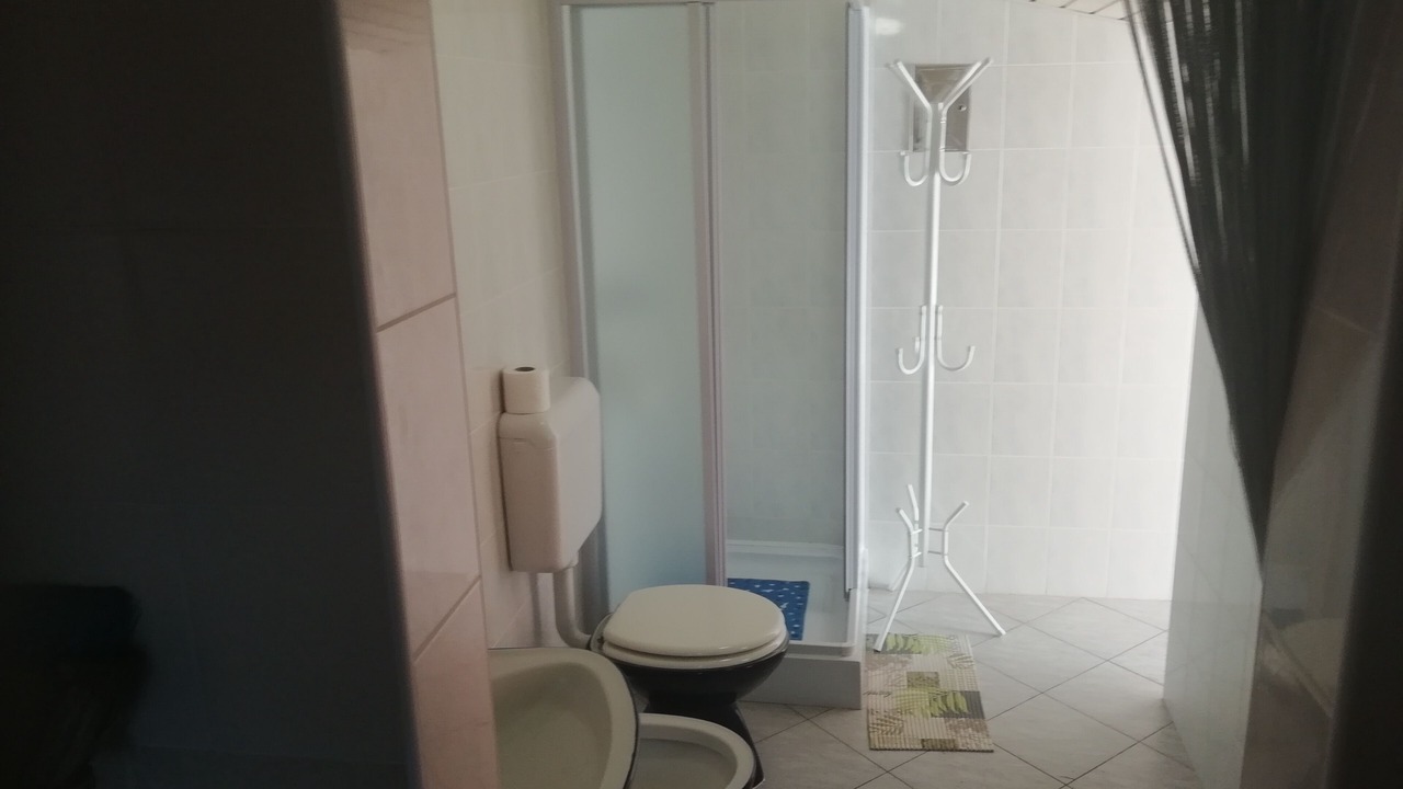 Photo of Bathroom in Skatari
