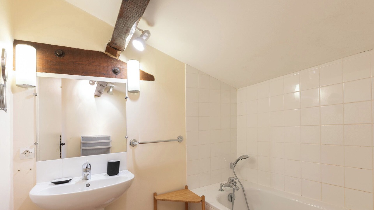 Photo of Bathroom in Beziers
