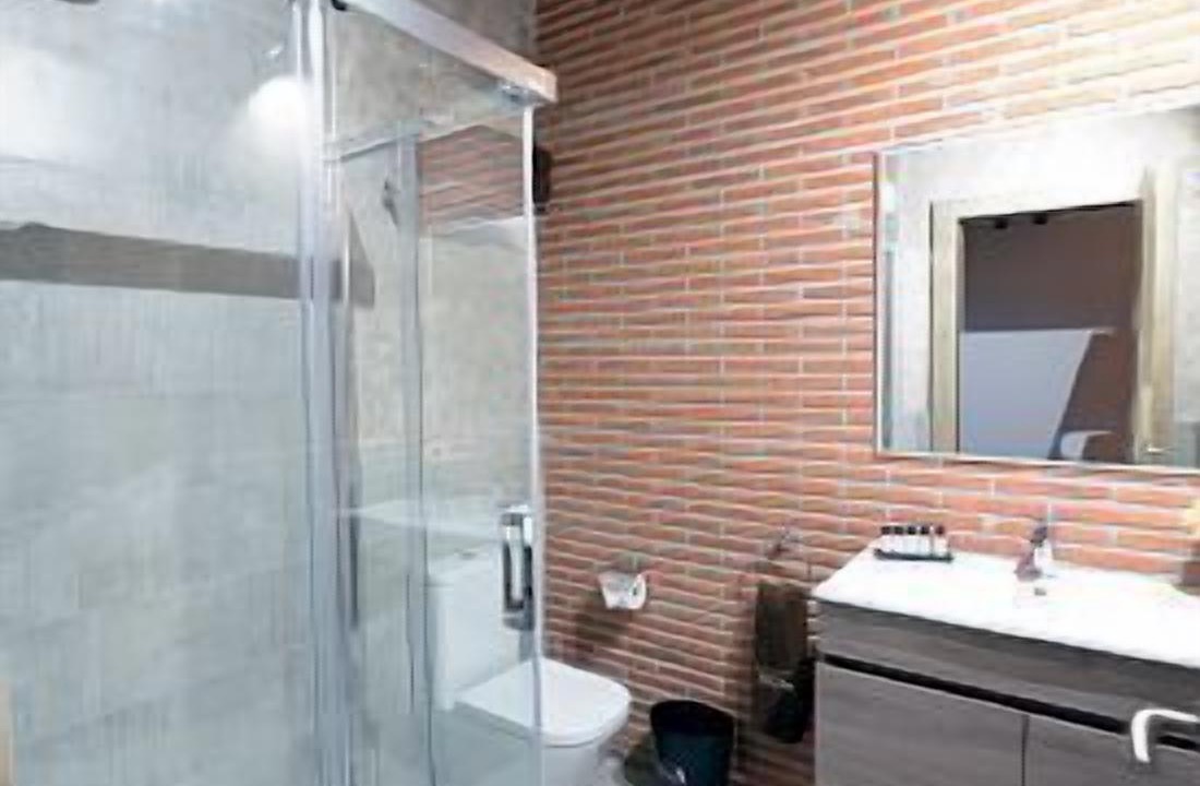 Photo of Bathroom in San Leonardo de Yague